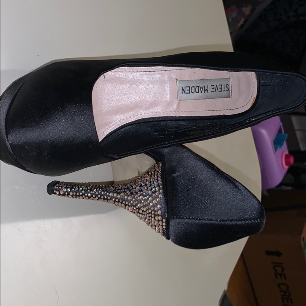 Steve Madden, rhinestone pumps.